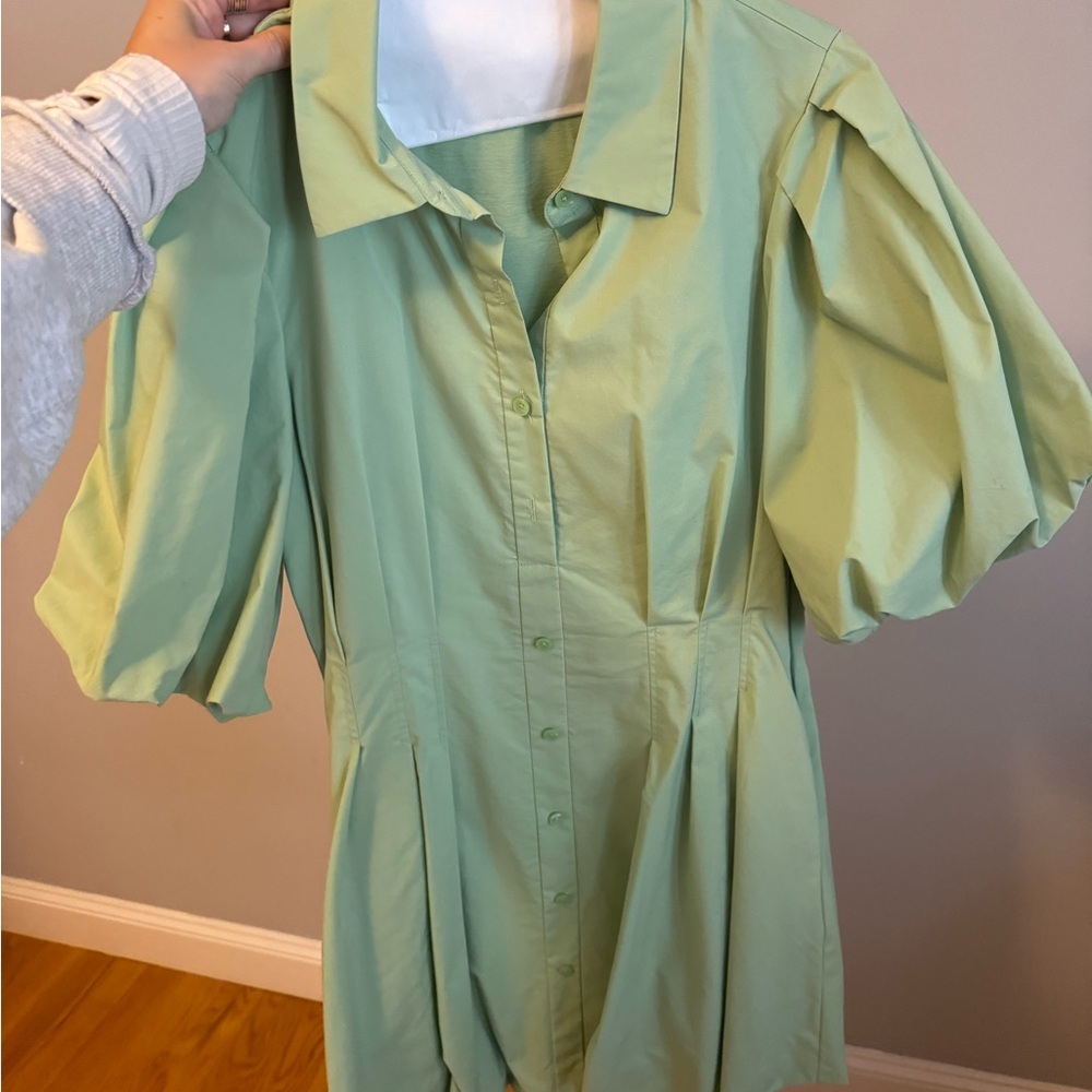 Green Puff Sleeve Button-Up Dress